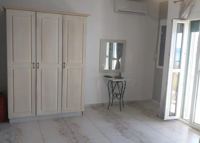 Atspas * Skála Marión